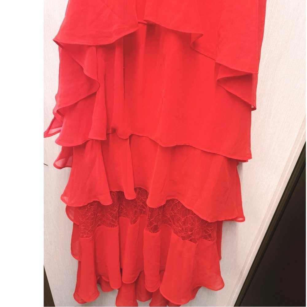 Anthropologie Red Tiered High Low Lace V Neck
Dress, Size Small - Picture 7 of 13